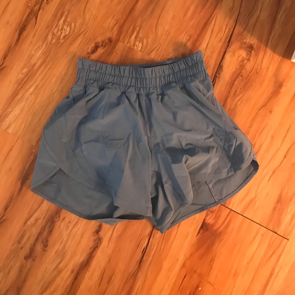 lululemon tracker shorts
